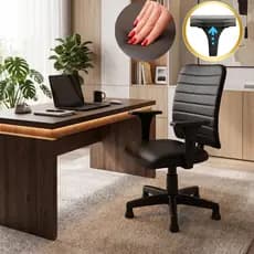 Cadeira Para Escritório Ergonômica e Confortável Executiva Giratória Home Office Couro Sintético - 120kg