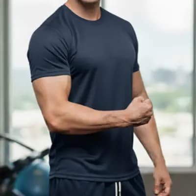 Camiseta masculina Dry fit esportiva de academia e treino de qualidade musculação e crossfit lisa