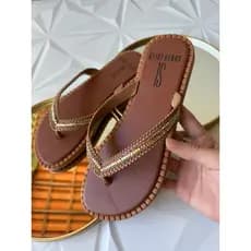 Sandalia Feminina Lançamento Tendencia Chinelo Strass Confortavel