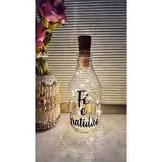 Garrafinha Decorativa 200ml com LED Personalizado – Presente Criativo