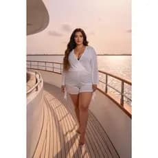 Saida De Praia Macaquinho Plus Size Manga Longa Com Drapiado nas Laterais Verão Casual