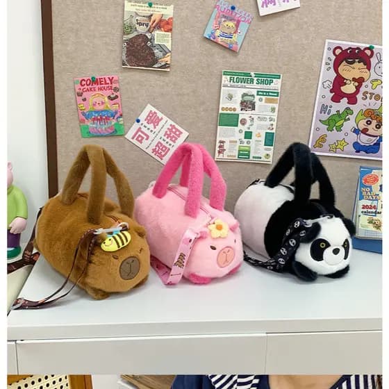 Capivara Bolsa Mochila Balde Saco Infantil Menina Macio PP Algodão Panda Crossbody Estilo Corenao Abelha FlorDosDesenhos