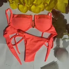 Biquíni de Fita Calcinha Com Regulagem hot peant ,com bojo e aro de sustentaçio