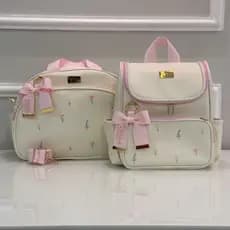 Bolsa Maternidade e Mochila de Bebê Luxo Menina Personalizado Nome no Laço Premium Arte & Companhia