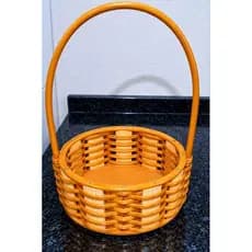 kit 12  cestinhas  de madeira sintética 15 cm  para lembrançinhas e mimos