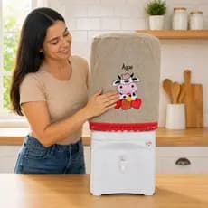 Capa para Galão 20L Bordada com Babadinho – Gorgurinho | Promoção Imperdível