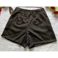 Short Alfaiataria cintura alta conforto elegante sim cinto