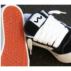 Tenis K & N Tradicional Skatista Casual Cadarço Gordinho Feminino e Masculino Envio imediato