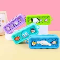 Estojo Infantil Silicone Colorido com Personagens 3D Divertidos, Macio, Resistente