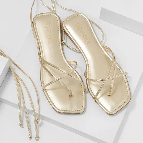 Sandália Feminina Flat Rasteira Amarração Gladiadora Rasteirinha Verão Moderno Confortável Macia