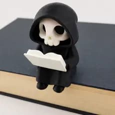 Boneco Mini Leitor 10cm Decorativo – Mini Grim Reaper em Impressão 3D Geek Gótico