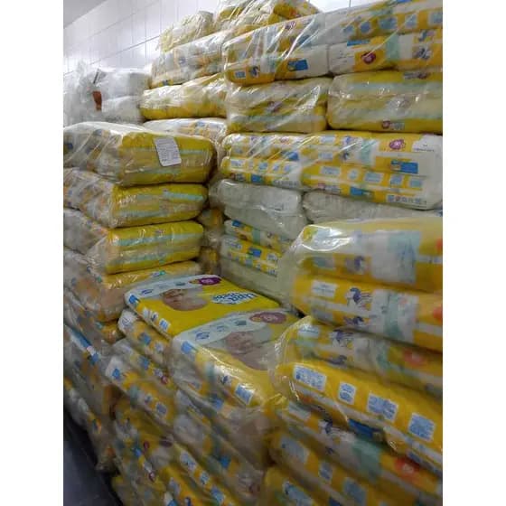 Fralda Descartável Upa Bebê Plus Tamanho M G XG XXG Respirável Confort Air Com Fitas Gruda Desgruda Duração Prolongada