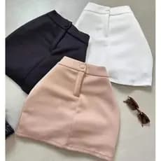 Short saia botão neoprene...