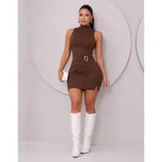 Vestido Tubinho Curto Feminino Gola Alta Fenda Lateral Com Acessório Dourado Festa Balada Luxo