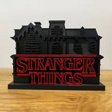 Display Decorativo Logo Stranger Things Creel House Decoração Geek Série Netflix