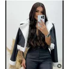 Jaqueta Feminina Couro Fake Blusa Courinho Sintético Com Zíper e Peluciada por Dentro