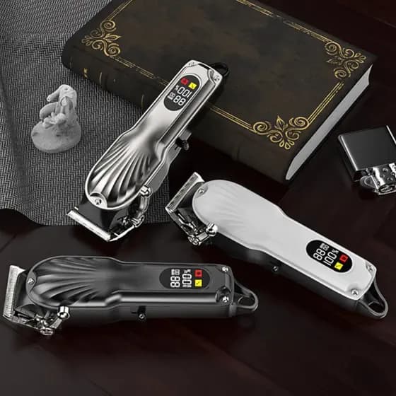 Máquina de Cortar Cabelo e Barba Profissional Portátil Recarregável com Ajuste de Altura ORIENTAL aaa