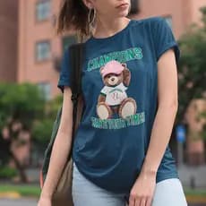 Camiseta Feminina do Ursinho Campeões Camisa Desportiva Confortável Casual T-shirt para Dia a Dia