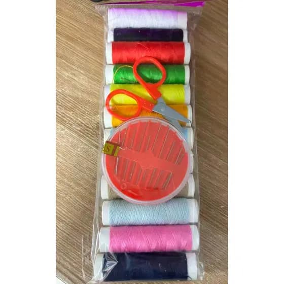Kit Linha De Costura Com 23 Peças(Contem 12 Linhas,10 Agulhas,1 Tesoura)