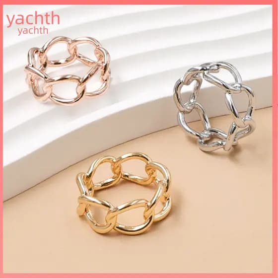 Luxury Scarf Holder Hollow Chain Ring Stylish Modern Clip for Women’s Shirts Shawls Neckerchiefs – Elegant Fashion A