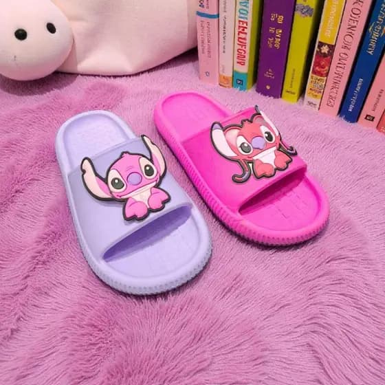Chinelo Slide Nuvem Infantil Feminino Personagem Stitch Angel Leve Macio Flexível Confortável