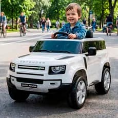 Carrinho Eletrico Infantil Land Rover Defender 12v Com Buzina e Farois de Led  Porta Malas Top