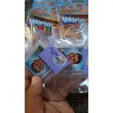 Pacotes de figurinhas para o álbum copa kids