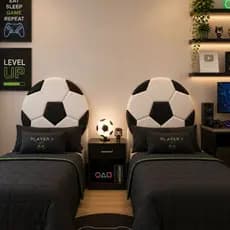 Kit 2 Cabeceiras Menino Estofada Infantil Solteiro Bola Futebol para cama box Solteiro Facto Branco E Preto