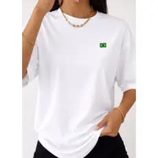 Camiseta Feminina Minimalista com Bandeira do Brasil Básica Preta ou Branca Confortável e Estilosa