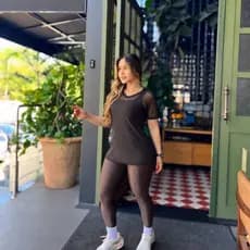 Blusa fitness feminina de tule transparente , camisão fitness para treino na academia