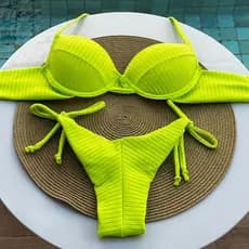 Conjunto de Bikini Feminino Meia Taça Com Bojo Calcinha de Amarrar Fio