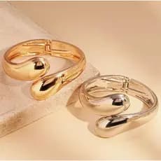 Pulseira Feminina Gota Brilhante – Dourado/Prata – Acessório de Luxo