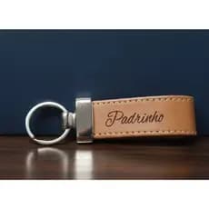 Chaveiro Personalizado Couro Sintético Gravado a Laser Nome Logo Padrinhos Dia dos Pais Batizado