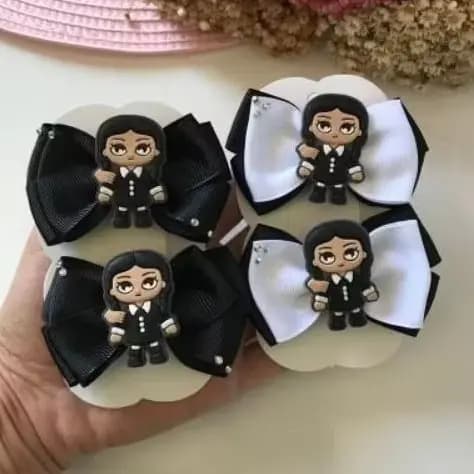 Par Laços Cabelo Infantil Wandinha Addams Halloween fantasia no bico de pato