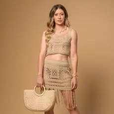 Conjunto Feminino com Top e Saia de Franja Textura Atemporal