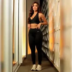 Conjunto Academia Feminina  Legging Cintura Alta  + Top  Zero Transparência em Poliamida
