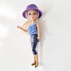 Boneca Liv Sophie Fashion Doll McDonalds 2012