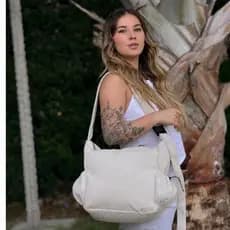 Bolsa feminina em veludo grande capacidade Alça de ombro e transversal ajustável estilo carteiro