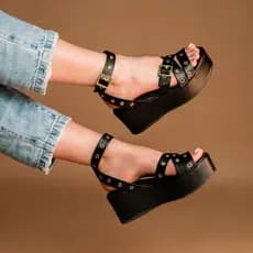 Sandália Anabela Flatform Feminina Tira Larga Fivela Confortável Moderna Casual Verão