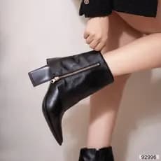 Bota Capa Ziper bico fino salto ALTO grosso bloco em Couro Legitimo cano CURTO PREMIUM CLASSICO
