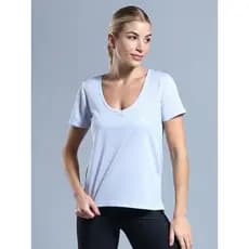 Camiseta Feminina Fitness | Dry Fit Soltinha | Academia Corrida Treino | Blusa Esportiva