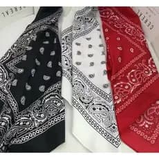 Kit 2 Bandanas Escolha as Cores Preto Vermelho Branco Lenço Estampado Rock Motoqueiro