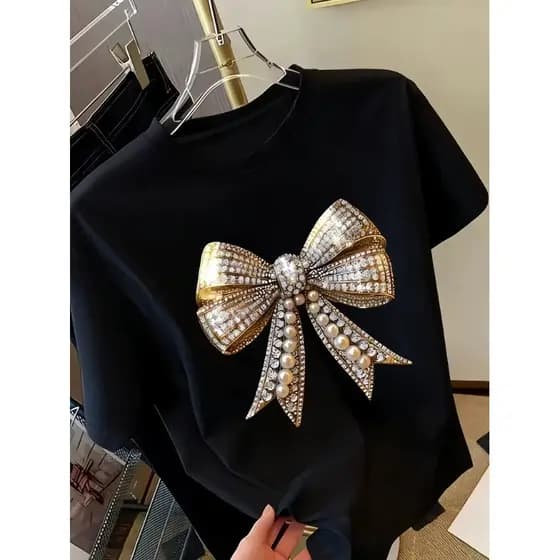 Camiseta Feminina de Laço, Manga Curta, Gola Redonda com Padrão Decorativo Brilhante, Top Casual Estilo Urbano