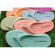 CHINELO FEMININO  MARSHMALLOW DE DEDO ANATÔMICO VERÃO ENVIO SUPER RAPIDO