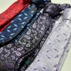 Gravata Slim Paisley – Design Moderno e Toque Clássico para Qualquer Ocasião