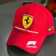 Boné Ferrari Vermelho Preto Scuderia Aba Curva Fechado Snapback Trucker Premium