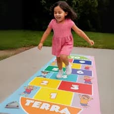 Tapete Amarelinha Infantil em Lona Grande Lavável e Resistente | Dobrável, Educativo para Crianças