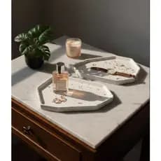 Kit 2 Bandeja Decorativa de Gesso Moderna -   Orgânica com Detalhes Dourado Luxo