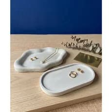 Kit 2 Bandejas Decorativas em Cimento - Nuvem e Oval Minimalista - Design Orgânico para Joias , Skincare,Decoração