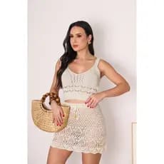 Conjunto Saída de Praia Feminina Tricô Verão 2025 Saia e Top Rendado Crochê Tendência